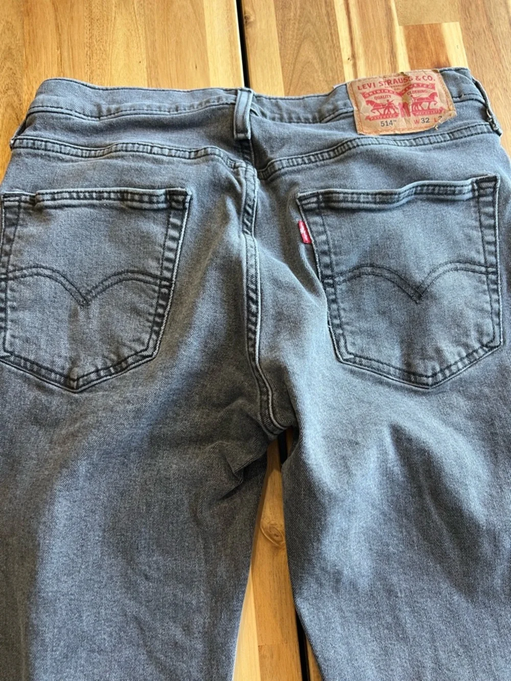 Levi’s 514 Straight Jeans Men’s 32x32 Gray Wash Denim